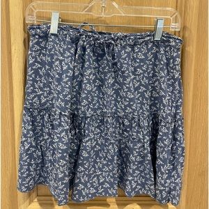 Blue floral brandy Melville skirt women’s one size